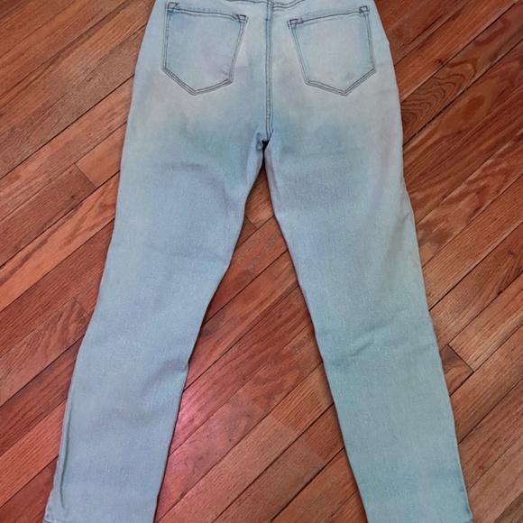 Cello High Rise Jeans - Picture 2 of 4